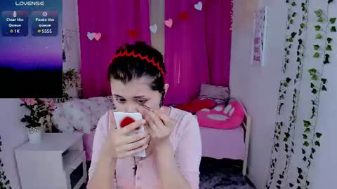 alexa_lexi online show from July 17, 11:06 am
