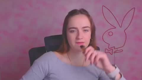 Snapshot of alexa_missu chatting on November 13, 6:34 am Alexa online show from November 13, 6:34 am