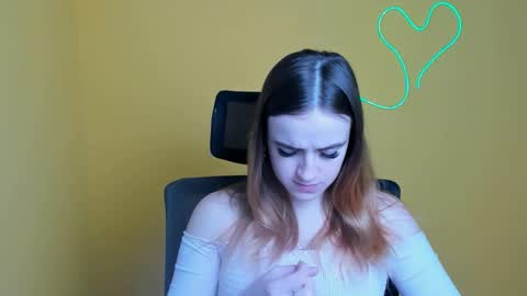 Snapshot of alexa_missu chatting on November 23, 12:05 pm Alexa online show from November 23, 12:05 pm