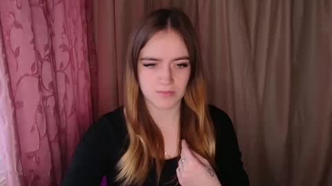 Snapshot of alexa_missu chatting on November 30, 11:58 am Alexa online show from November 30, 11:58 am