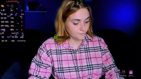 alexa_night_ online show from October 18, 8:37 am