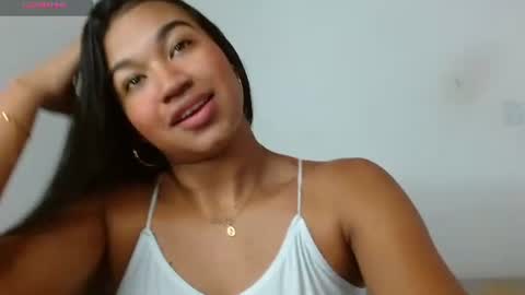 Snapshot of alexa_priincess chatting on June 17, 4:52 pm online show from June 17, 4:52 pm
