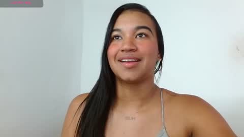 Snapshot of alexa_priincess chatting on July 28, 9:36 pm online show from July 28, 9:36 pm
