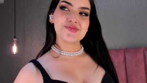 Alexa Thaylor online show from November 7, 7:14 pm