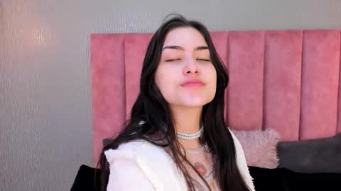 Alexa Thaylor online show from November 27, 3:03 pm