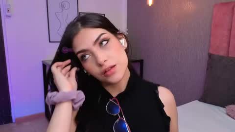 Alexa Thaylor online show from June 15, 6:54 pm