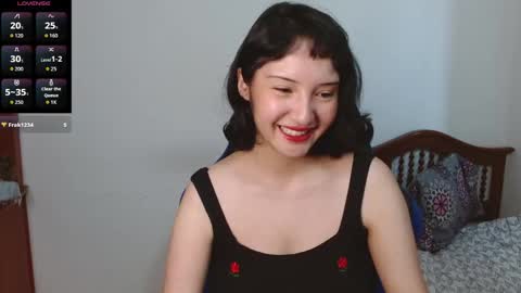 Snapshot of alexaa08 chatting on November 5, 1:11 pm Alexandra 3 online show from November 5, 1:11 pm