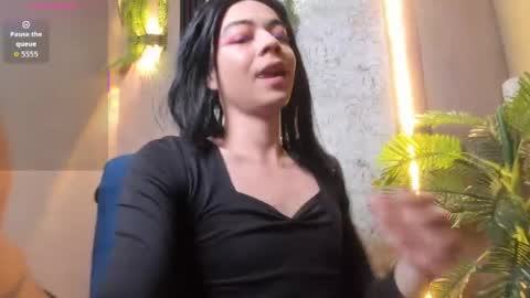 Snapshot of alexaa_carter chatting on May 19, 8:15 pm Alexa online show from May 19, 8:15 pm