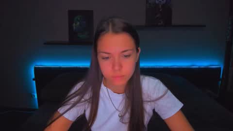 angel online show from October 24, 12:30 am