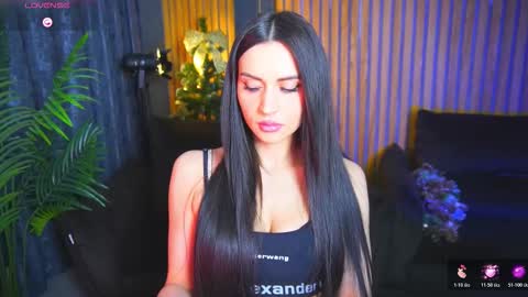 Snapshot of alexagreyyy chatting on January 15, 8:34 pm alexagreyyy online show from January 15, 8:34 pm