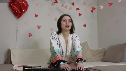 alexahustonn online show from March 17, 7:33 am