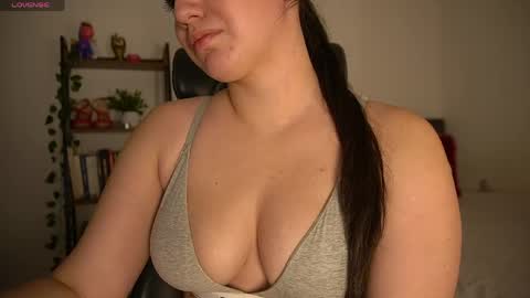 alexajhonsonof online show from April 29, 2:04 am