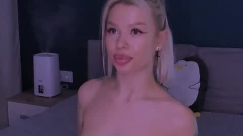 Alexa Mason online show from January 27, 4:30 am