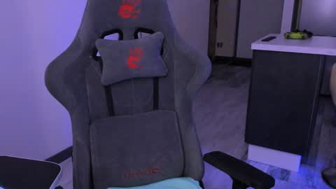 Alexa Mason online show from February 2, 3:21 am