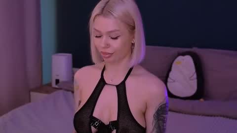 Alexa Mason online show from March 9, 6:17 am