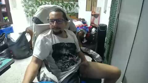 Snapshot of alexamdergal chatting on February 25, 2:47 am Alexamdergal online show from February 25, 2:47 am