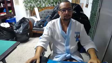 Snapshot of alexamdergal chatting on March 12, 12:57 pm Alexamdergal online show from March 12, 12:57 pm