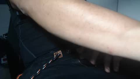 Snapshot of alexamdergal chatting on October 11, 8:07 pm Alexamdergal online show from October 11, 8:07 pm