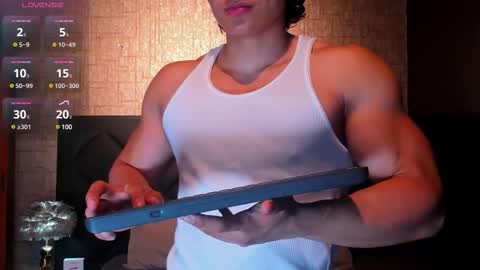 Snapshot of alexander_classy chatting on March 1, 4:26 am Alex online show from March 1, 4:26 am