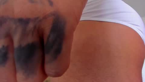 Snapshot of alexander_martines chatting on December 1, 6:19 pm Onlyfansalexmartinezwb Instagram alexwbmartinez Twitter martinezcb937 online show from December 1, 6:19 pm