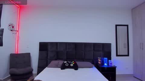 Snapshot of alexander_martines chatting on January 30, 12:18 am Onlyfansalexmartinezwb Instagram alexwbmartinez Twitter martinezcb937 online show from January 30, 12:18 am