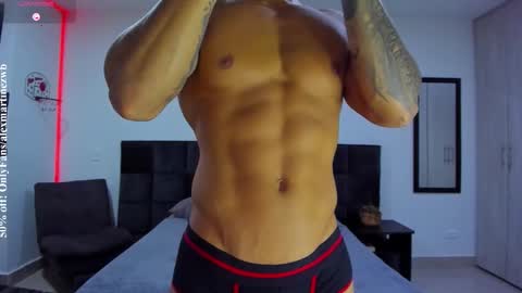 Snapshot of alexander_martines chatting on November 24, 10:53 pm Onlyfansalexmartinezwb Instagram alexwbmartinez Twitter martinezcb937 online show from November 24, 10:53 pm