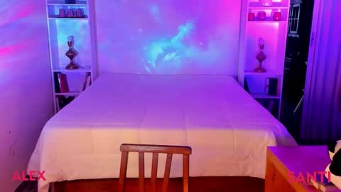 Snapshot of alexanderjaz chatting on November 29, 11:52 pm Alexander Jaz online show from November 29, 11:52 pm