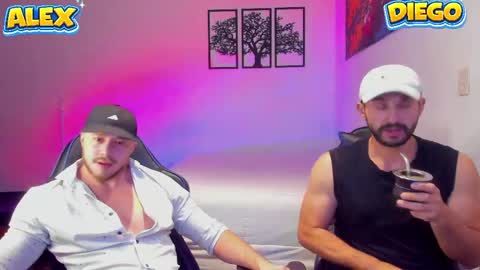 Alexander Jaz online show from June 10, 9:08 am