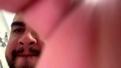 Snapshot of alexanderjessrivera chatting on April 19, 2:16 pm alexanderjessrivera online show from April 19, 2:16 pm