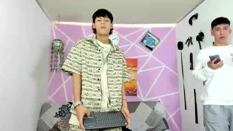Snapshot of alexandluke1 chatting on February 1, 7:13 pm chicos hot online show from February 1, 7:13 pm