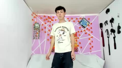 Snapshot of alexandluke1 chatting on February 10, 7:28 pm chicos hot online show from February 10, 7:28 pm