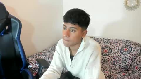 Snapshot of alexandluke1 chatting on September 10, 2:06 pm chicos hot online show from September 10, 2:06 pm