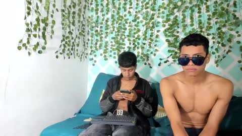 Snapshot of alexandluke1 chatting on September 29, 1:38 pm chicos hot online show from September 29, 1:38 pm