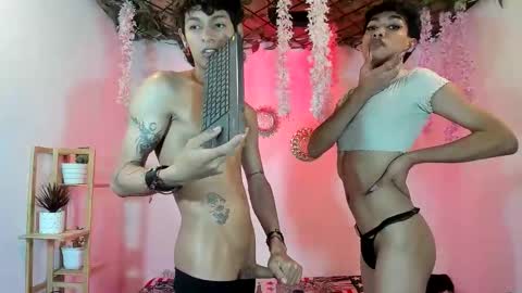 chicos hot online show from March 15, 2:06 am