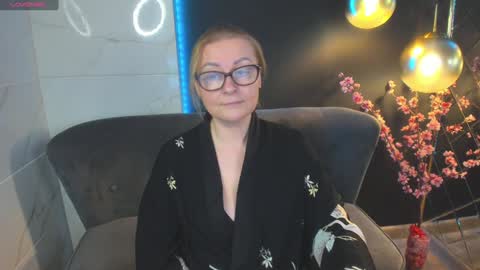 Alexandra online show from December 22, 4:59 pm