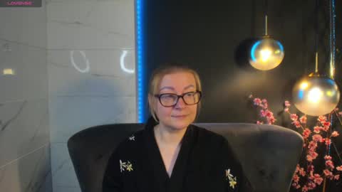 Alexandra online show from December 28, 2:10 pm