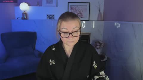 Alexandra online show from January 3, 7:39 pm