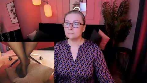 Alexandra online show from April 29, 9:10 pm