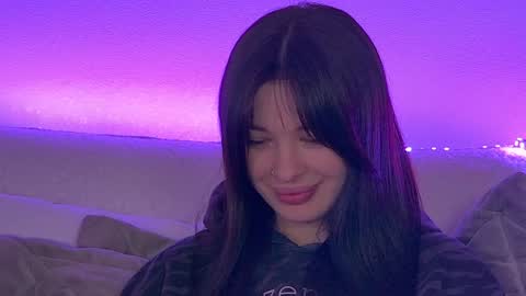 Snapshot of alexandrabloom chatting on February 9, 4:25 am AlexandraBloom online show from February 9, 4:25 am