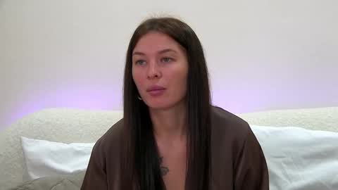 Snapshot of alexandrabloom chatting on October 22, 7:02 pm AlexandraBloom online show from October 22, 7:02 pm