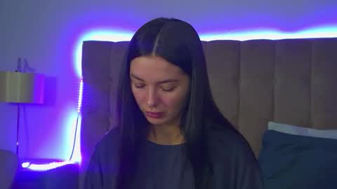 Snapshot of alexandrabloom chatting on November 28, 7:27 pm AlexandraBloom online show from November 28, 7:27 pm