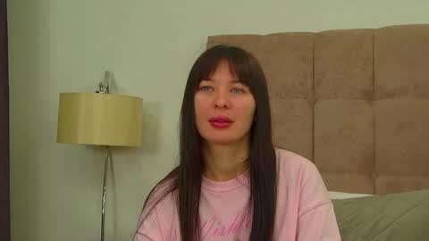 AlexandraBloom online show from February 5, 6:23 pm