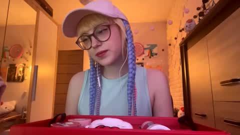 Lia online show from November 20, 2:06 pm