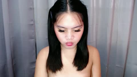 Snapshot of alexandralovely_9 chatting on May 29, 2:53 am Andrea online show from May 29, 2:53 am