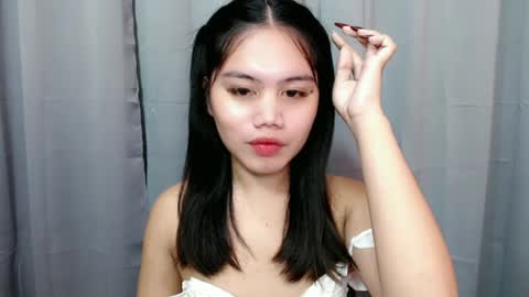 Snapshot of alexandralovely_9 chatting on June 12, 9:57 pm Andrea online show from June 12, 9:57 pm