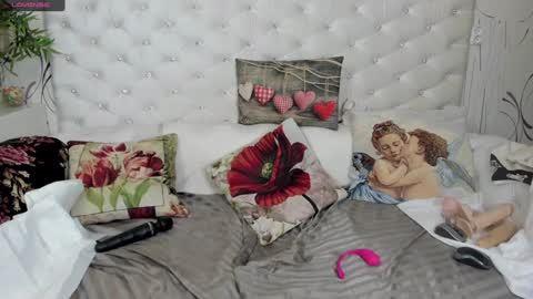 Snapshot of alexasmitt chatting on January 19, 4:25 pm Alexa online show from January 19, 4:25 pm