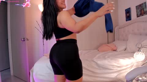 lexandra  online show from December 30, 9:19 pm