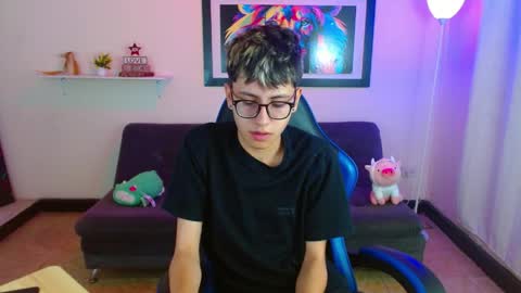 alex online show from May 15, 2:13 pm