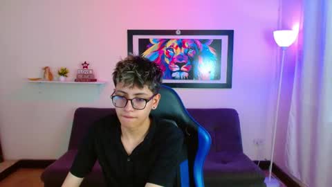 alex online show from May 23, 1:59 pm