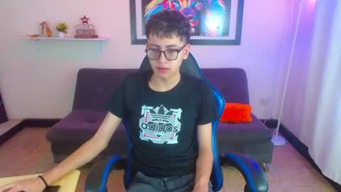 alex online show from June 10, 2:27 pm